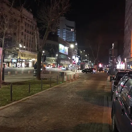 44 Universitate דירה